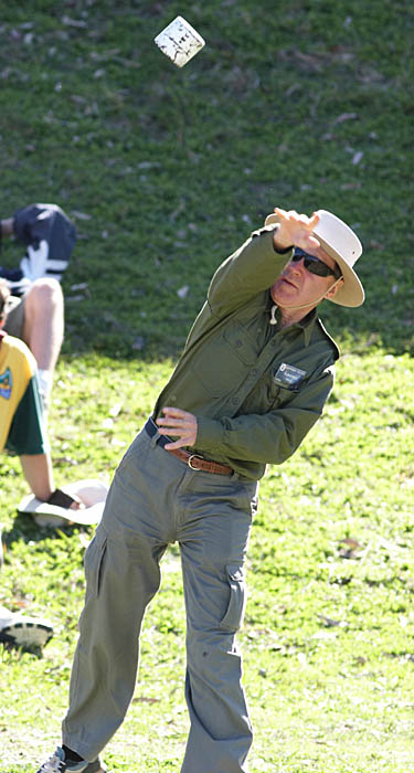 people_cwtoss_c9428